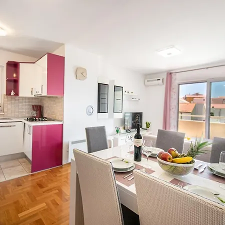 Sara Apartment